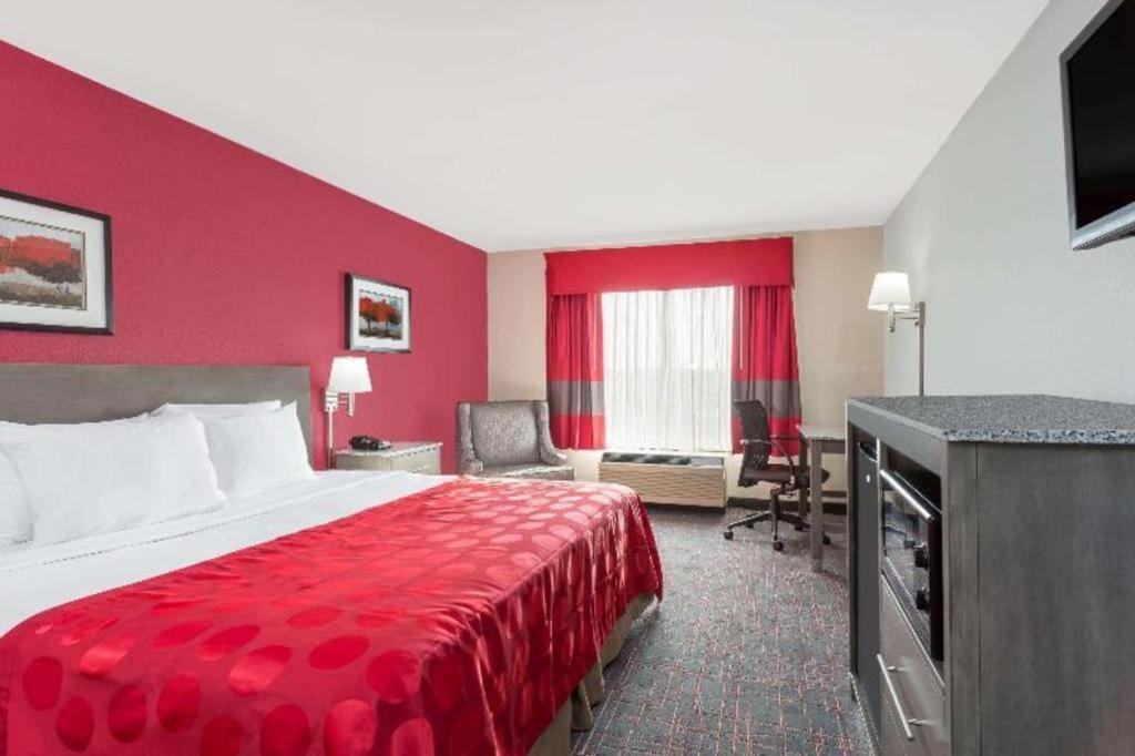 Clarion Pointe - Greensboro Coliseum Area Екстериор снимка