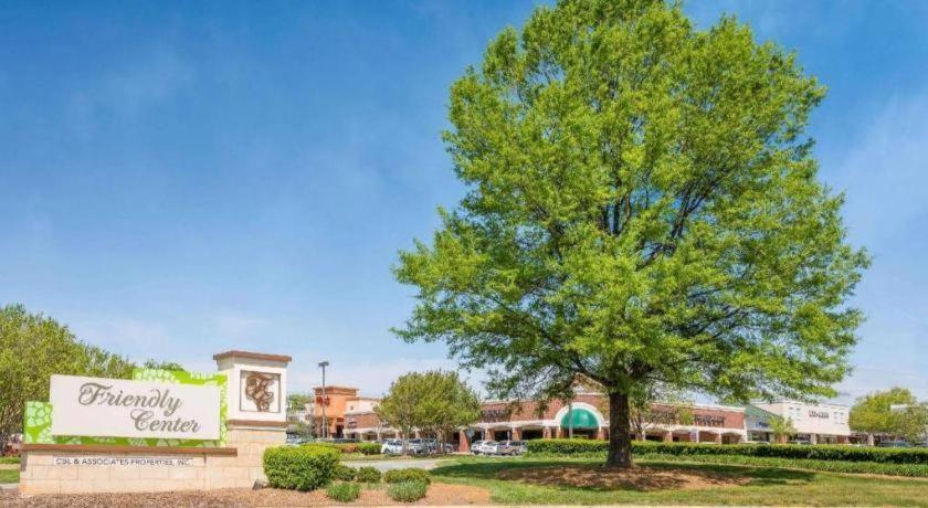 Clarion Pointe - Greensboro Coliseum Area Екстериор снимка